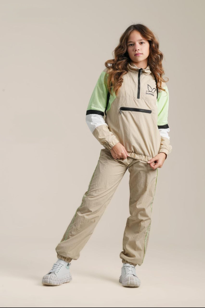 Trendiges 3-teiliges Mädchen-Set für einen sportlich-eleganten Look