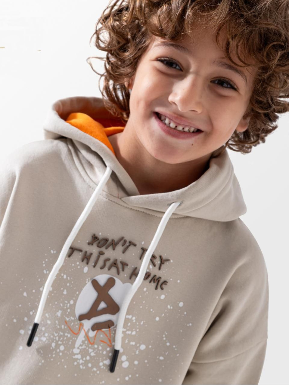 Modisches Jungen Set