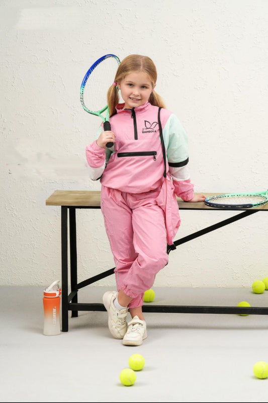 Trendiges 3-teiliges Mädchen-Set für einen sportlich-eleganten Look