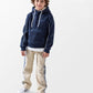 Lässiges Jungen Outfit